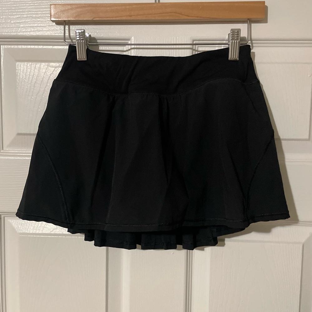CRZ YOGA Black Athletic Tennis Skort with Built-In Shorts